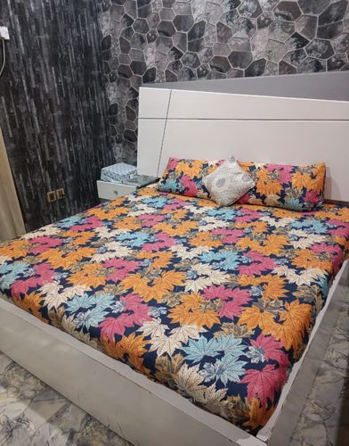 Customer photo review of Tropical Leaves Multi-Bed Sheet Set