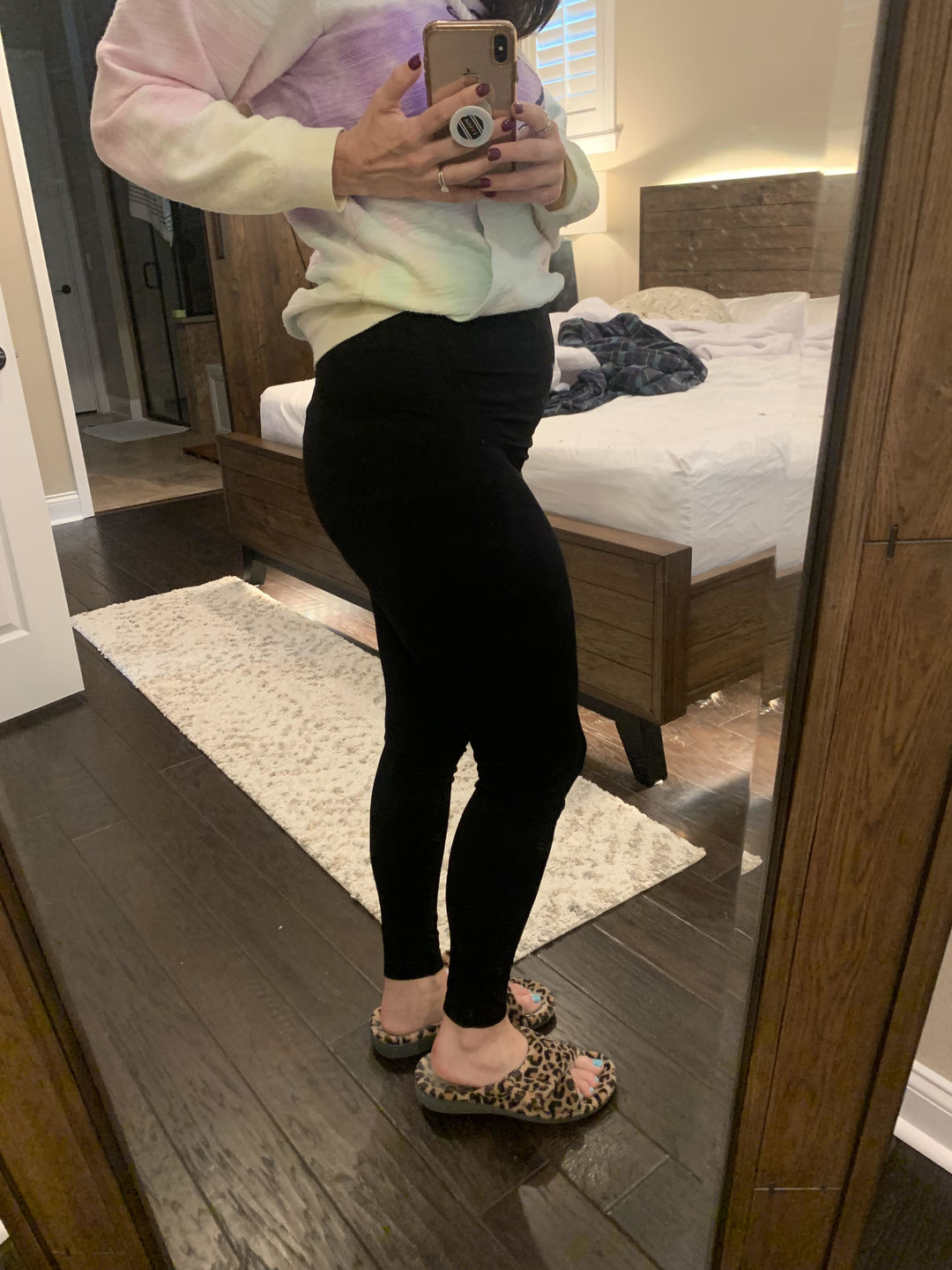 Customer photo review of Santa Monica Skinny Maternity Jeans