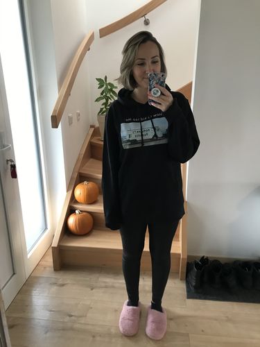 Customer photo review of HOGWARTS EXPRESS - HOODIE