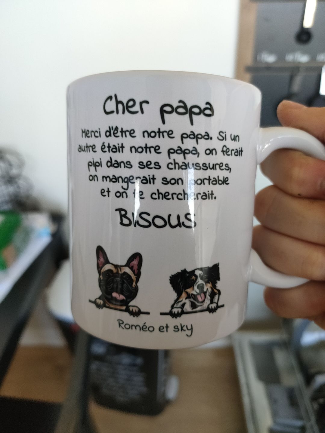 Customer photo review of Cher papa (chien) - Mug personnalisé