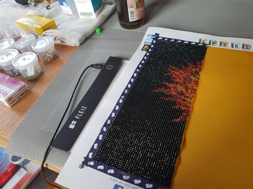 Customer photo review of 'Burning Couple' - Strass