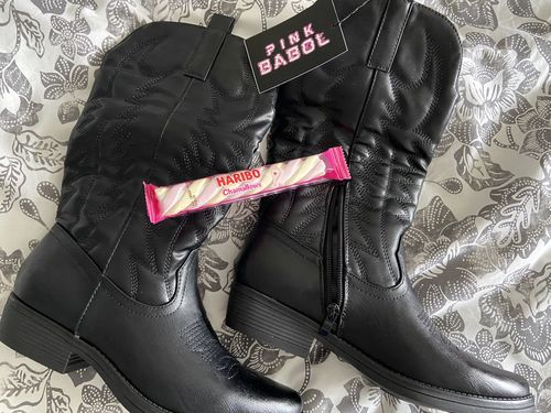 Customer photo review of Stivali Texani in pelle con tacco basso