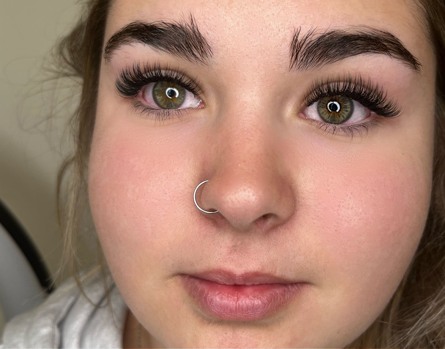 Customer photo review of Mar Preto Black Lash Adhesive