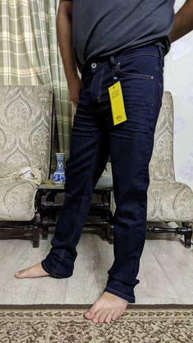 Customer photo review of Stretchable Straight-Fit Jeans (Ice Blue)