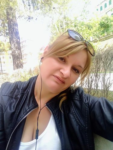 Customer photo review of Sieri Acido Ialuronico + Vitamina C - 2 al prezzo di 1 (30 ml per Siero)