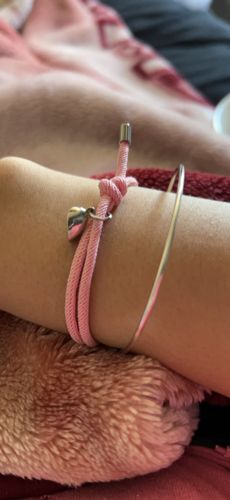 Customer photo review of Magnetic Bracelet Set