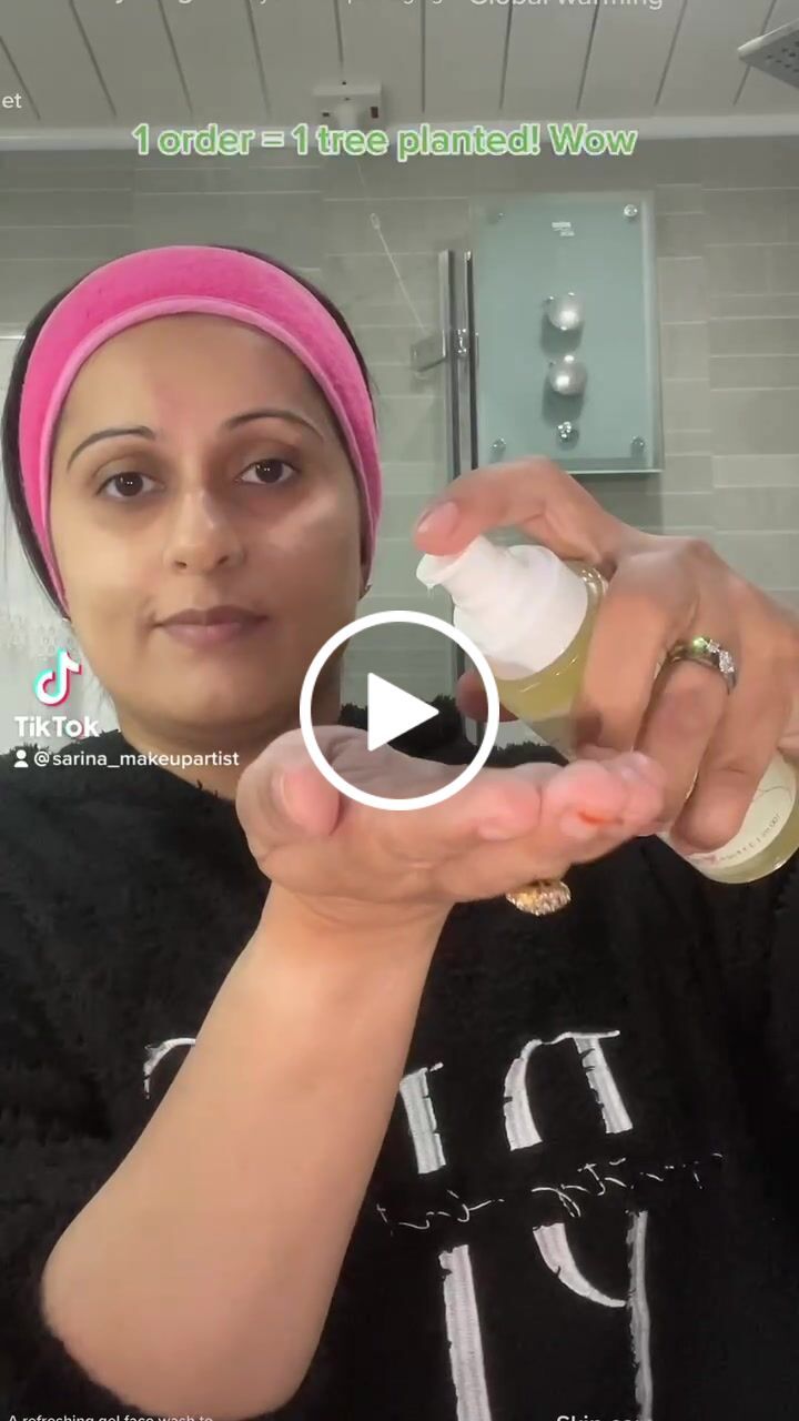 Customer video review of Aura Wash