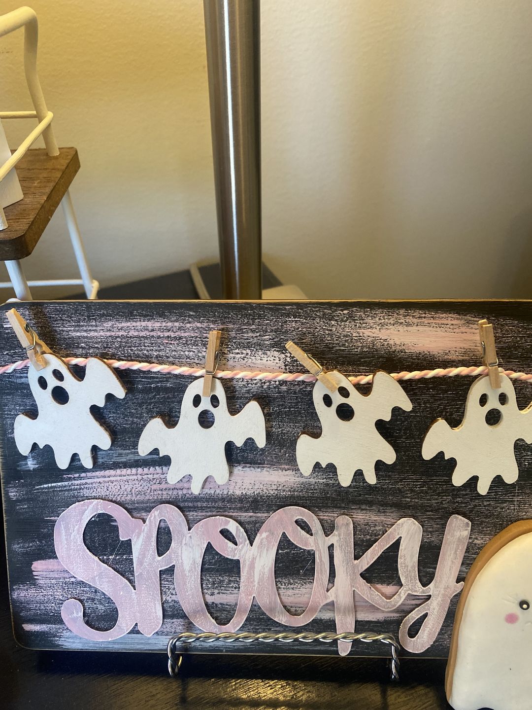 Customer photo review of Unfinished Wood Halloween Ghost Shape - Craft - up to 36" DIY