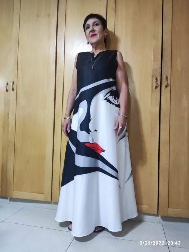 Customer photo review of Women's Printed Dresses Boho Sleeveless V-Neck Long Elegant Beach Party Maxi Dresses