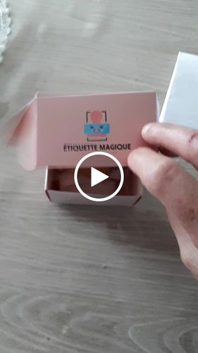 Customer video review of Mon Étiquette Magique™️ - Animaux mignons