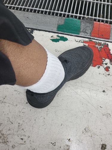 Customer photo review of Wide non-binding Bamboo diabetic socks, seamless toe, air vent with cushion sole, 6 pairs