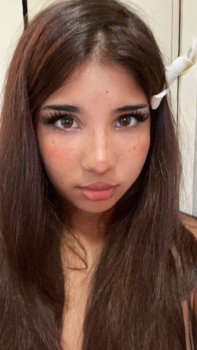 Customer photo review of Wow Kristin - brown