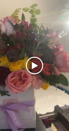 Customer video review of Rouge Deluxe (1/2 doz Strawberries)