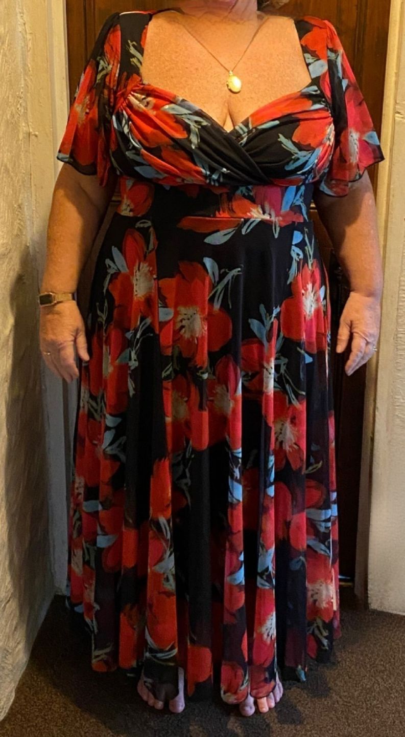 Customer photo review of Kemi Petite Scarlet Black Print Bolero Wrap Bodice Maxi Gown