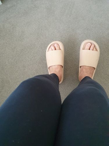 Customer photo review of The Cushy Slides™