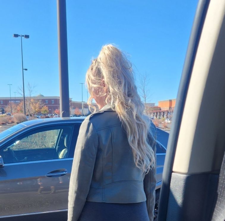Customer photo review of Full Shine Clip in Extensions 100% Remy Human Hair 7 Pieces Highlights (#P8/60)