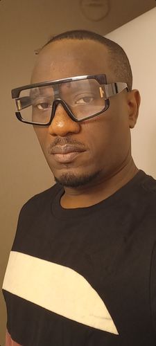 Customer photo review of Infinity Sunglasses