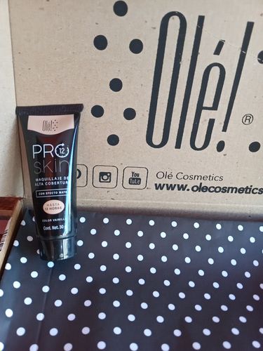 Customer photo review of Maquillaje Líquido Pro Skyn 30 ml, Vainilla