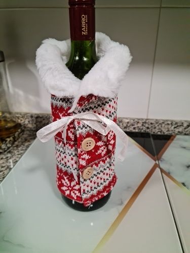Customer photo review of Merry Xmas Wine Bottle Cover