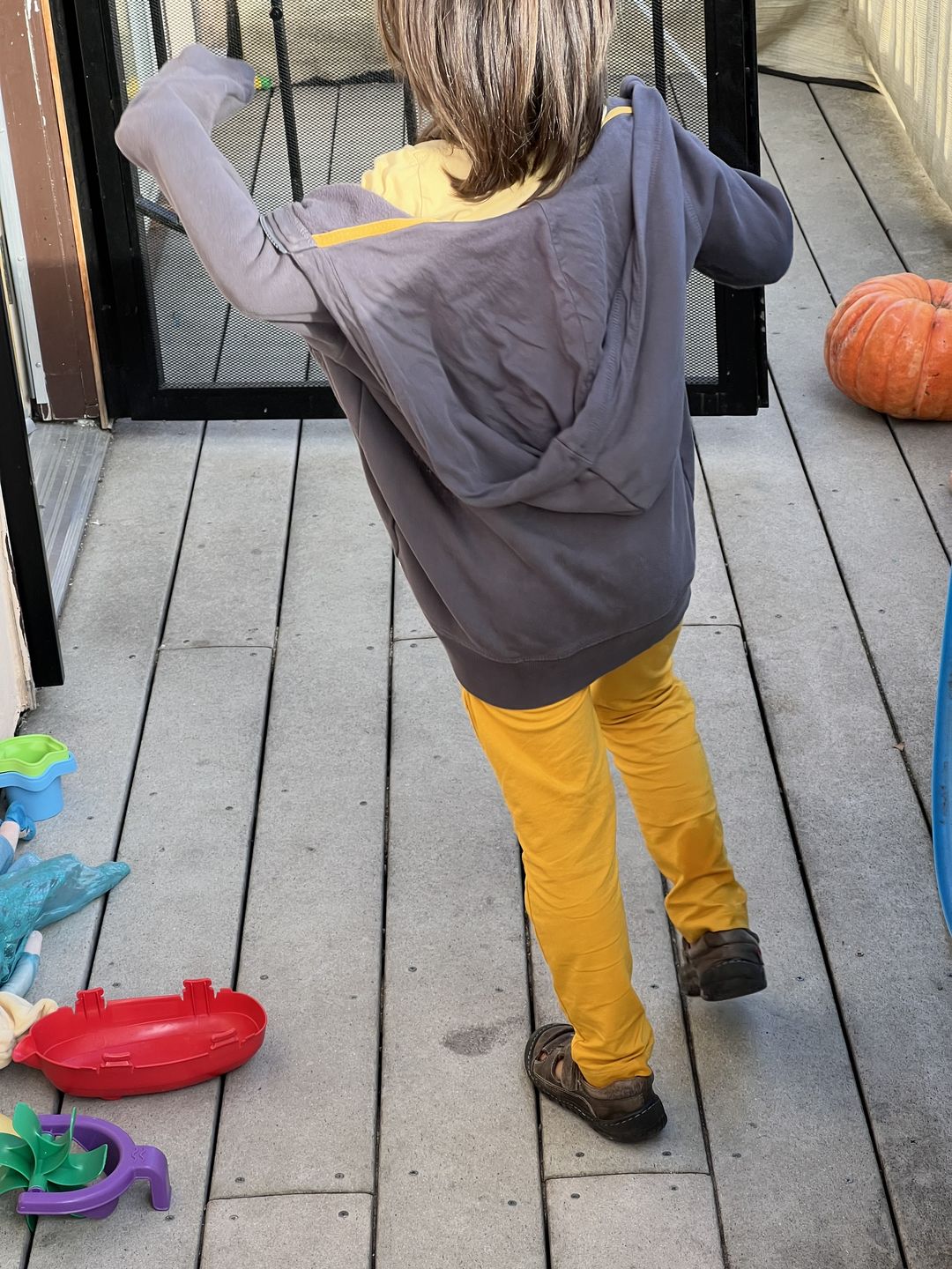 Customer photo review of Gold Leggings