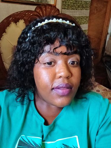 Customer photo review of Brandy Water Wave Fringe 10"