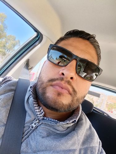 Customer photo review of Thomas Black + Clip magnético