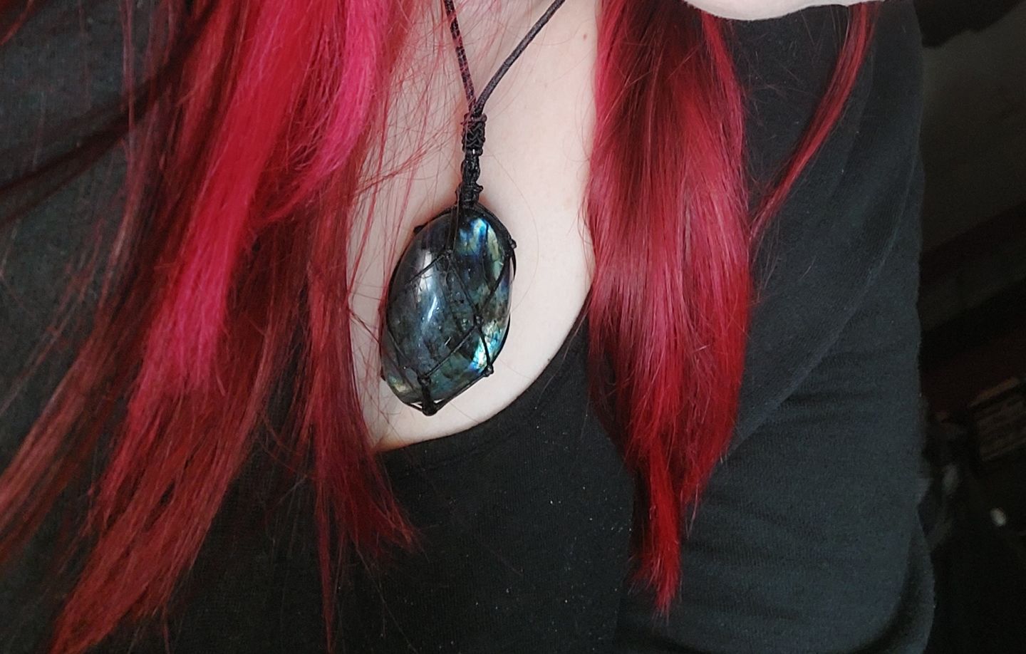 Customer photo review of Dragons Heart Labradorite Necklace