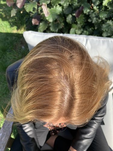 Customer photo review of Notre soin éclaircissant pour des cheveux rayonnants en moins de 5 minutes