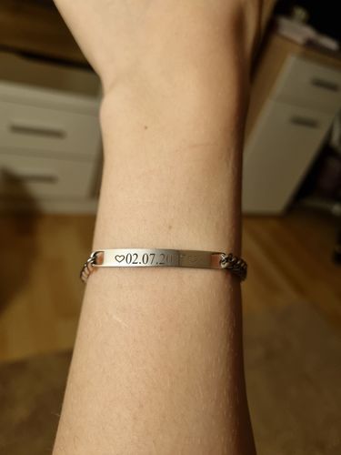 Customer photo review of Engraved Bracelet Set - W/ Eternal Rose Box