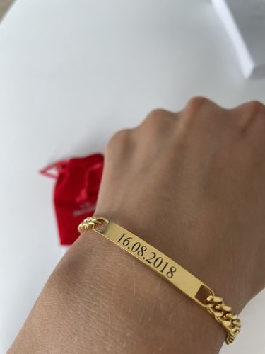 Customer photo review of Engraved Bracelet Set - W/ Eternal Rose Box