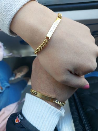 Customer photo review of Engraved Bracelet Set - W/ Eternal Rose Box