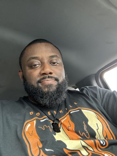 Customer photo review of S.H Unisex Shirt Match Jordan 1 Retro High Shattered Backboard
