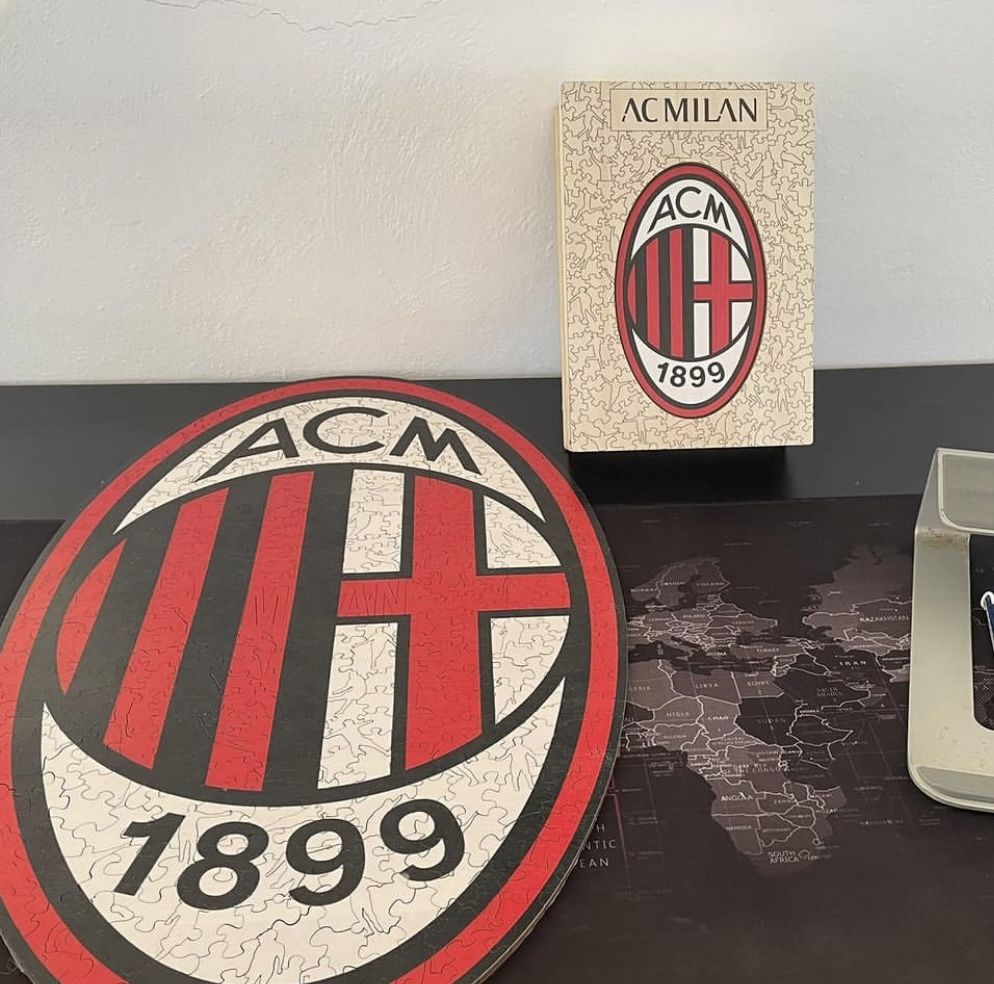 Customer photo review of AC Milan® Logo - Official Wooden Puzzle