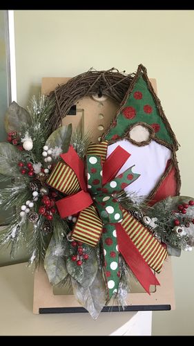 Customer photo review of 18" WINTER PINE SPRAY X4 Green Flocked XX1578