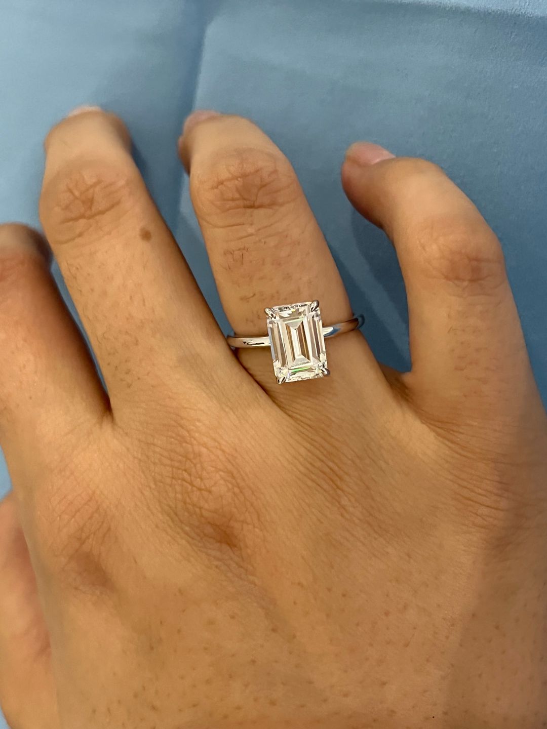 Customer photo review of S925 Classic 3.5Ct/5.0Ct Emerald Cut Solitaire Engagement Ring Stackable Ring For Everyday Wear