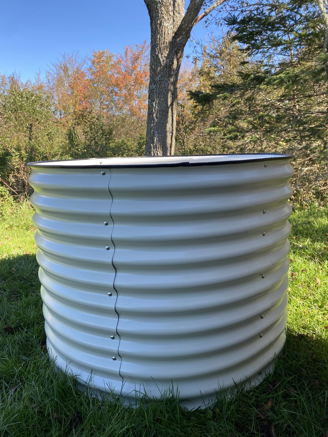 Customer photo review of 32" Tall Large Round