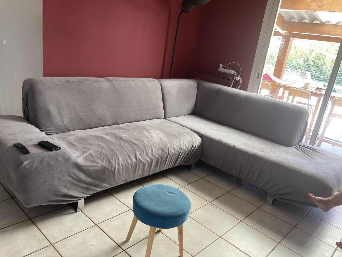 Customer photo review of Gris clair - Housses en velours Extensibles de Fauteuil et Canapé