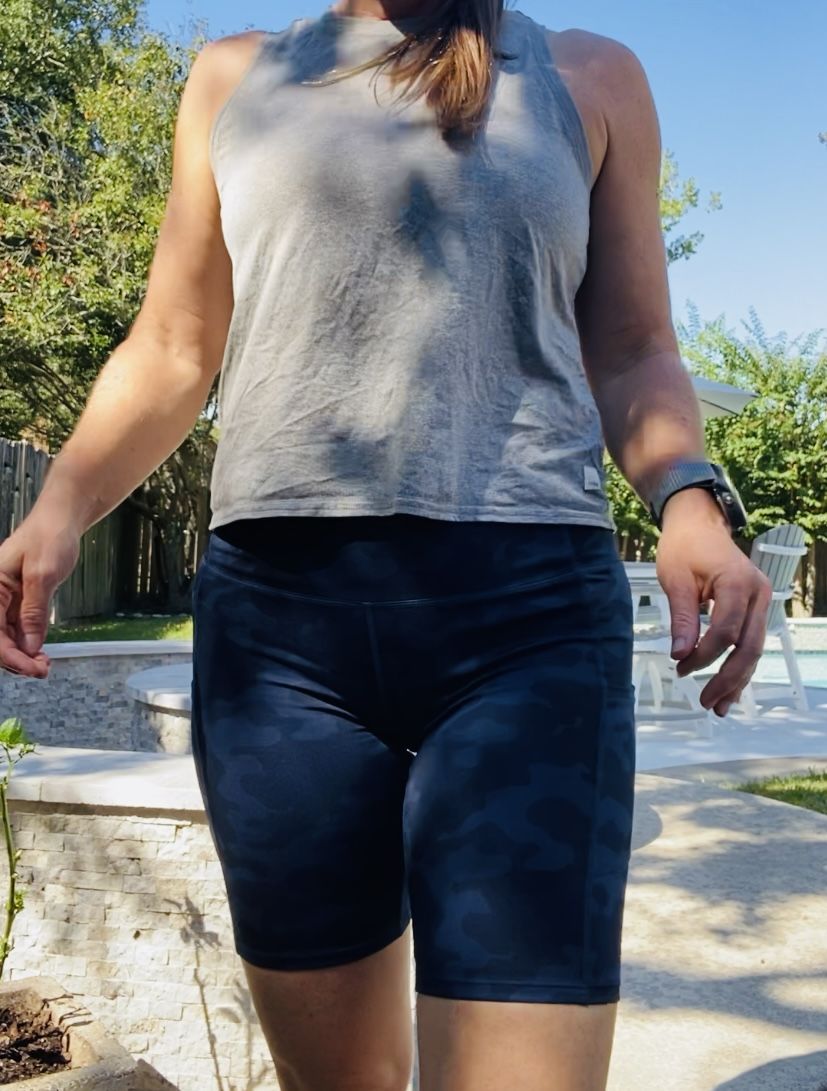 Customer photo review of Hi Five High-Waisted Biker Short – Looker (Navy Camo)