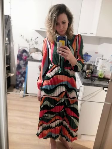 Customer photo review of Casual Long Sleeve Colorful Loose Party Dress