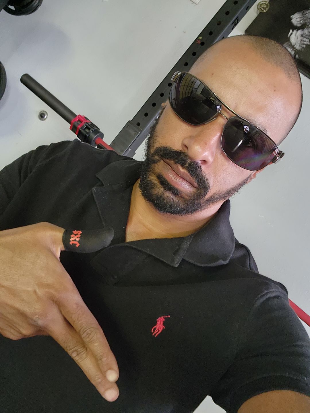 Customer photo review of NEW "UNRIVALED 2.0" Finger Sleeves Three Pack