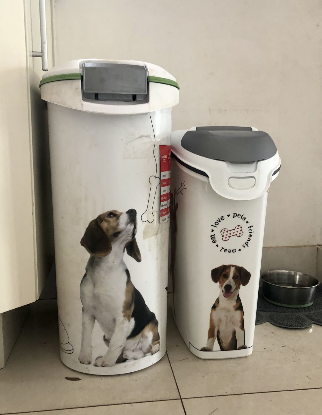 Customer photo review of 10kg Pet Food Container