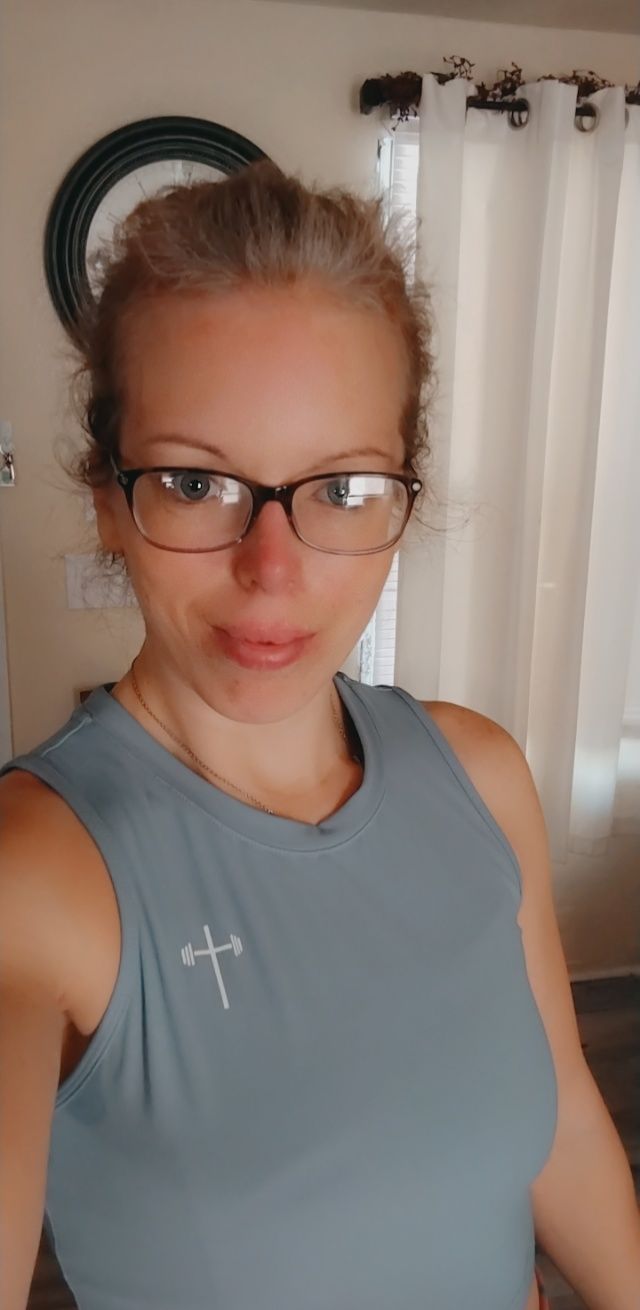 Customer photo review of Combat Top - Light Blue