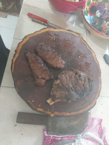 Reseña con foto de un cliente sobre King Cuts