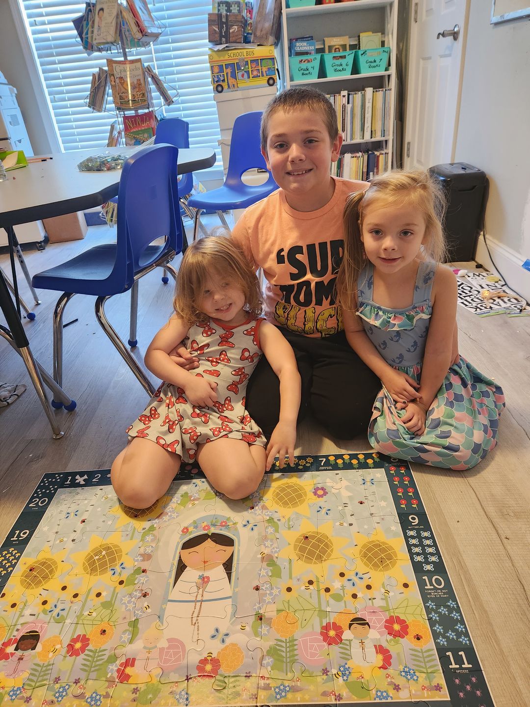 Customer photo review of Mary Garden Counting Search & Find Giant Floor Puzzle 24" x 36"