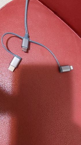 Customer photo review of 3-in-1 Multicable