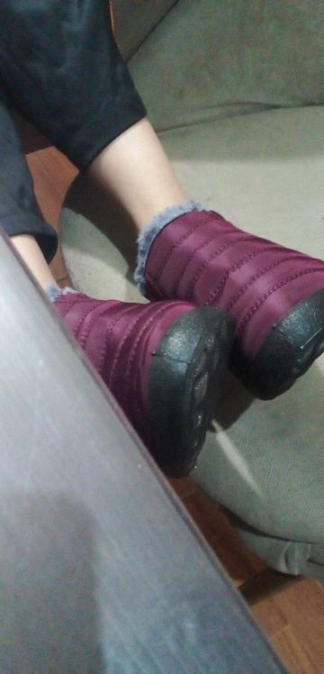Customer photo review of MarleyShoes™ | Women's Premium Warm & Comfy Snow Boots
