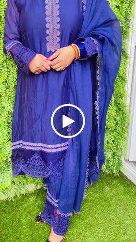 Customer video review of Luxe French Navy Chanderi Maternity & Nursing Kurta + Bump Band Bottom + Dupatta (3 pc)