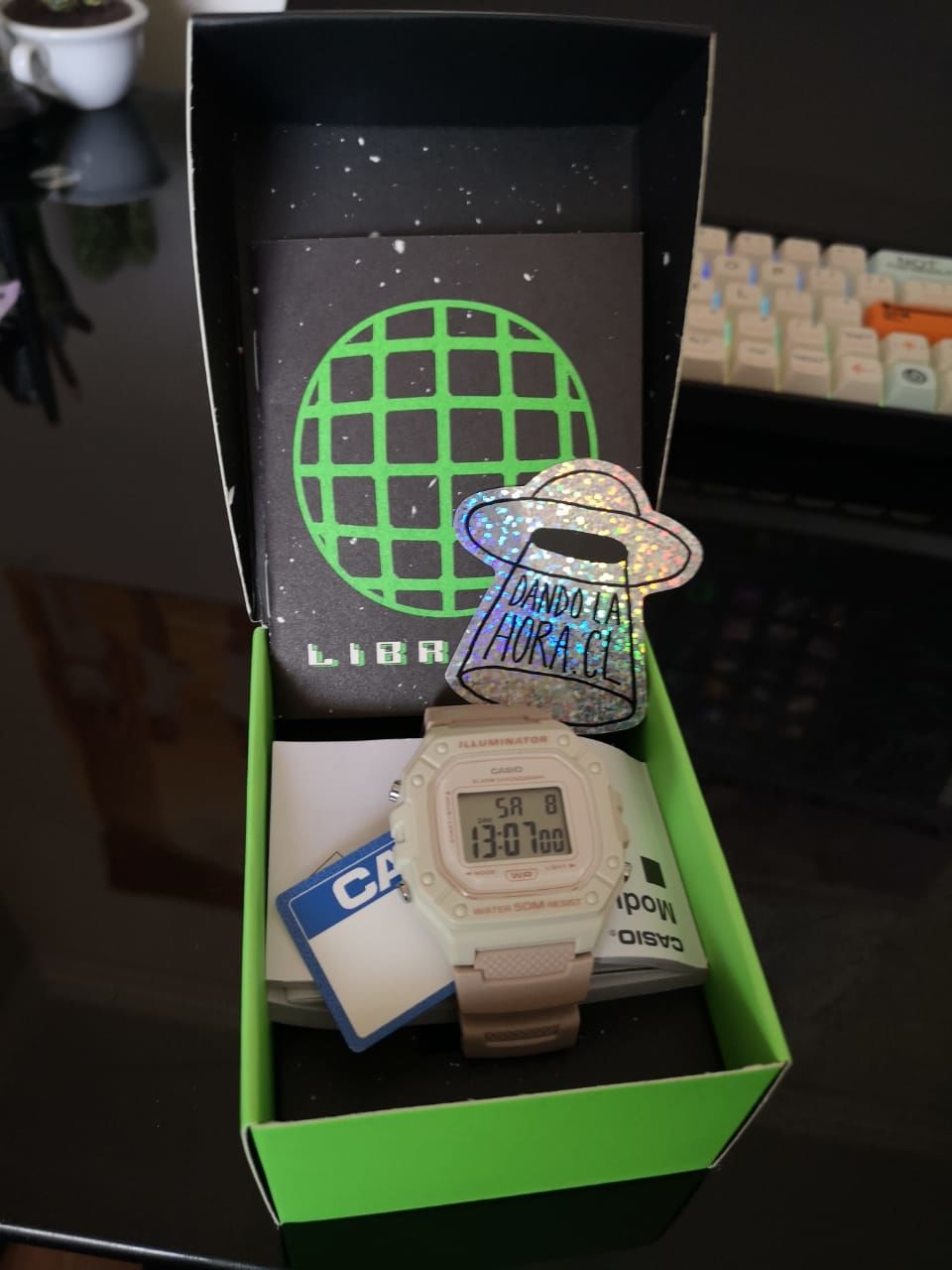 Customer photo review of Reloj Casio Vintage W-218HC-4A2VDF Rosado Suave