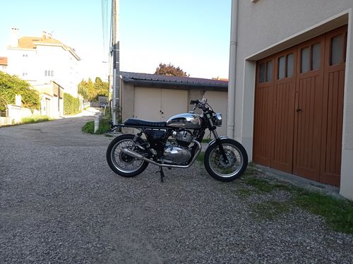 Customer photo review of Sacoche latérale cuir Noir pour Royal Enfield