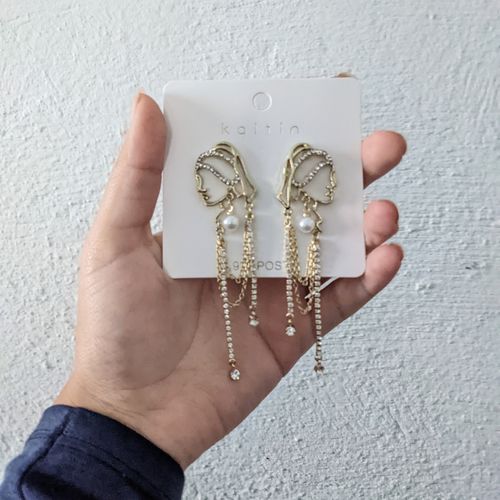 Customer photo review of Girl with a Pearl Earrings